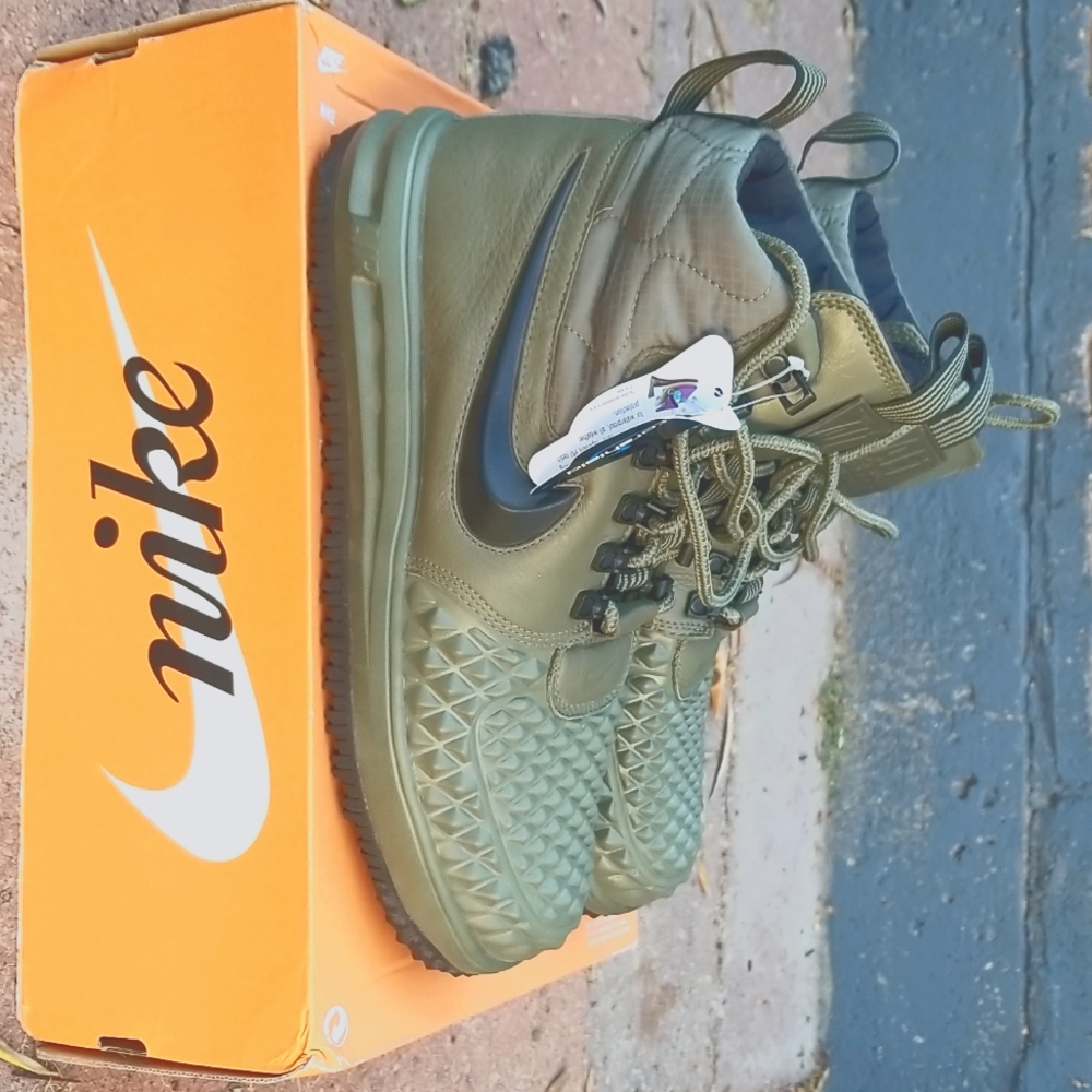 NIKE AF1